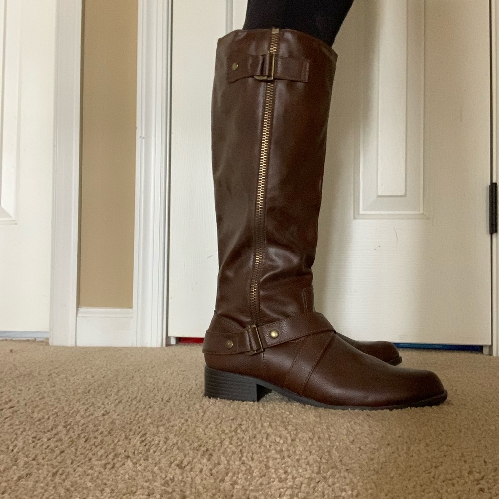 Brown boots